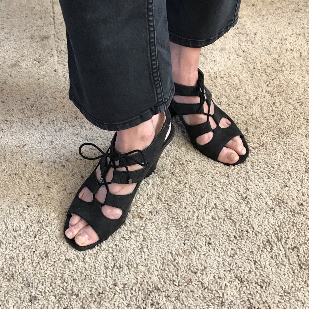 Franco Sarto Lace up Heels - size 9